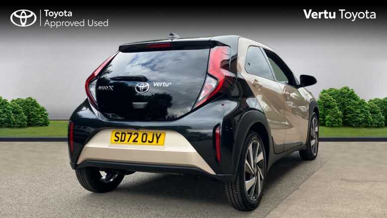 Toyota Aygo X 1.0 VVT-i Edge 5dr Petrol Hatchback